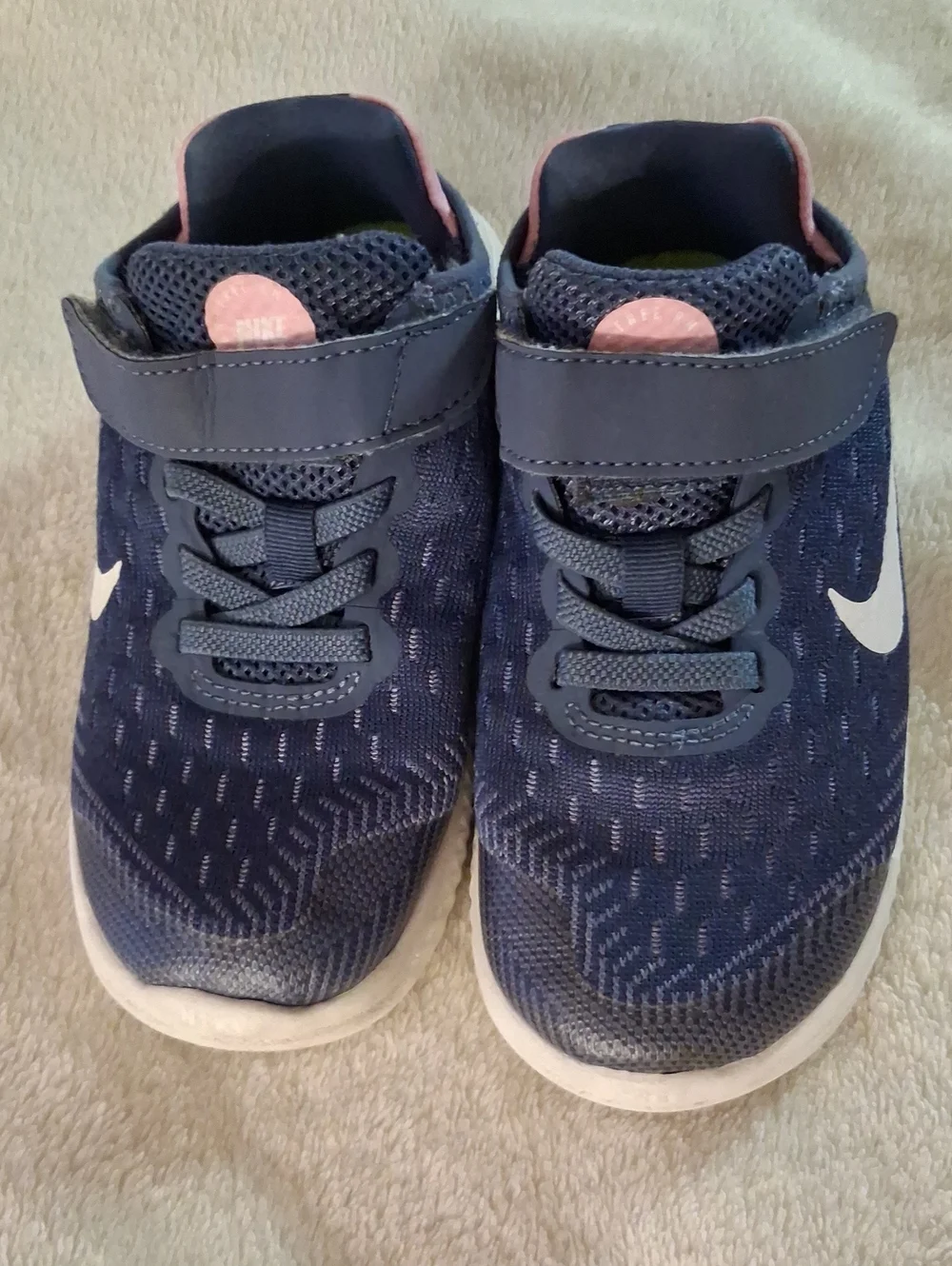 Nike Kids Navy and Pink Athletic Sneakers with White Swoosh Size 10.5